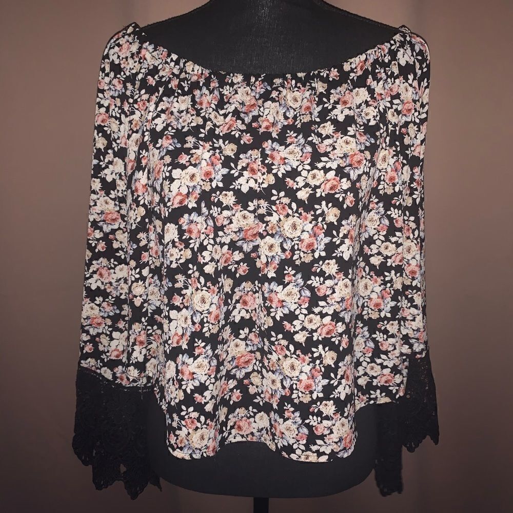 Haute Monde Top 